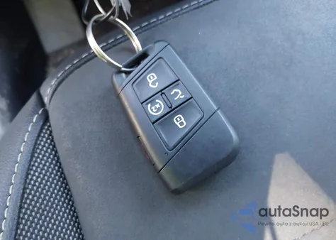 2024 Volkswagen Taos 1.5T Se из США, поврежденный, VIN 3VVSX7B22RM002386